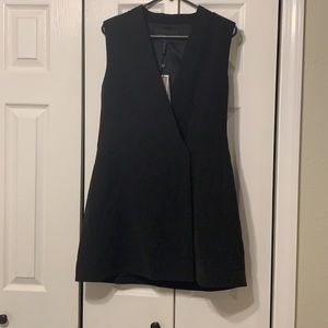 BCBG MAXAZRIA black dress/vest